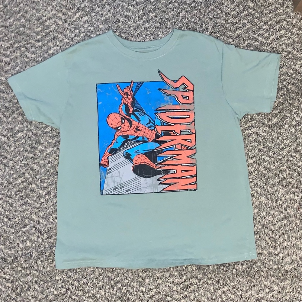 🕷️ Distressed Retro Style Spider-Man Graphic T-Shirt 🕷️